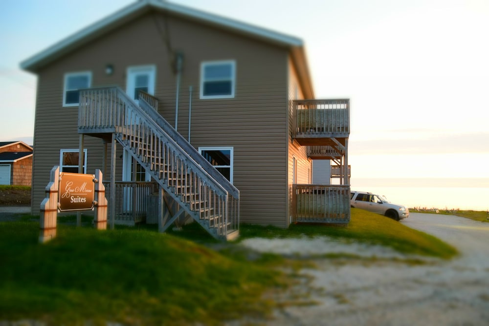 Stay in Gros Morne 1/50