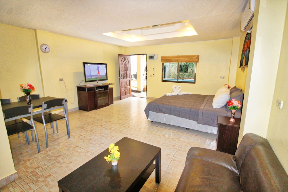 Phratamnak Inn - Hostel 58/77