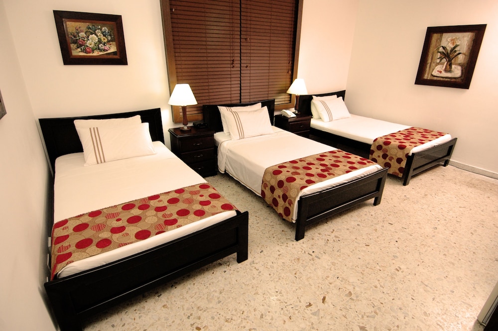 Hotel Karlo 14/50
