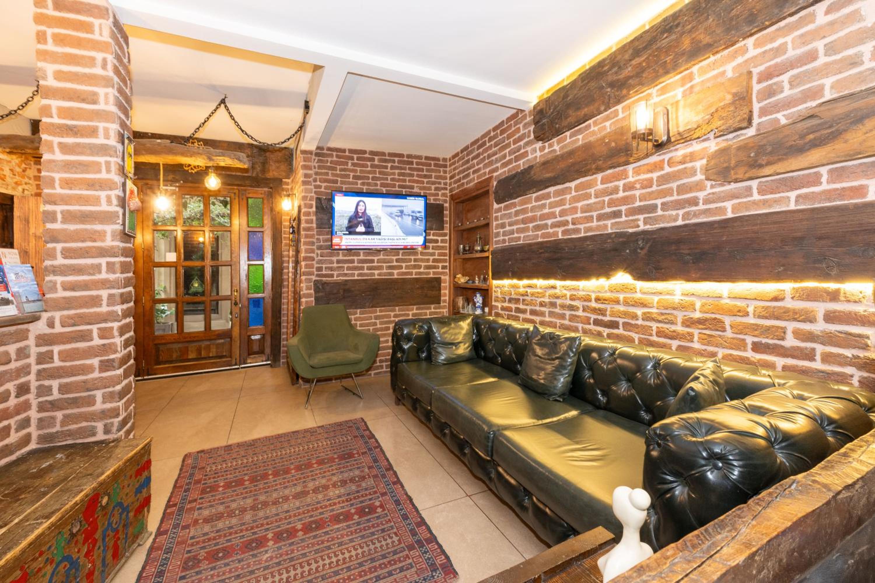 Double Dd Hotel 28/54