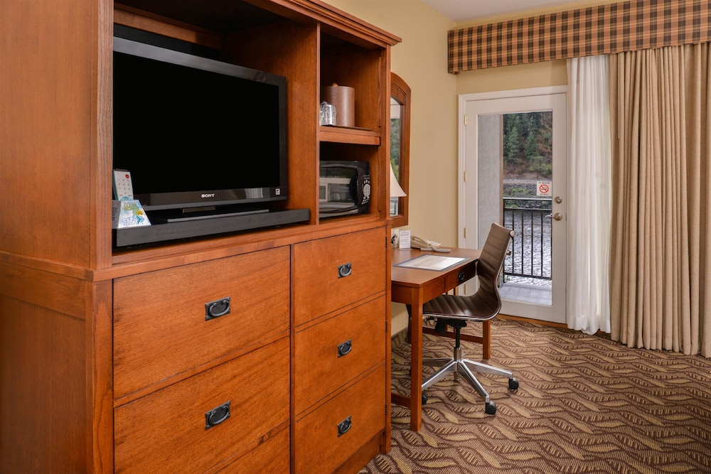 Best Western Lodge At River's Edge 43/43