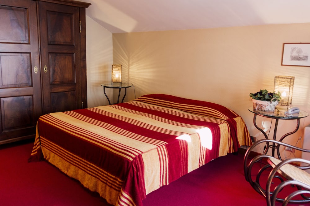 Hostellerie Du Golf 15/51