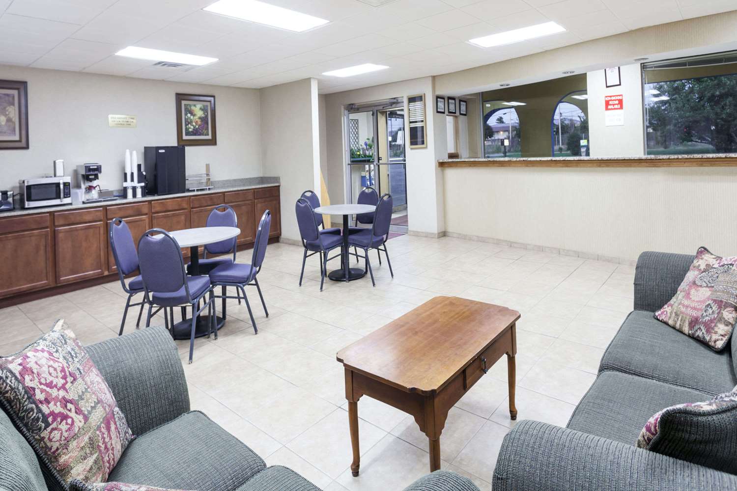 Knights Inn Murfreesboro 17/20