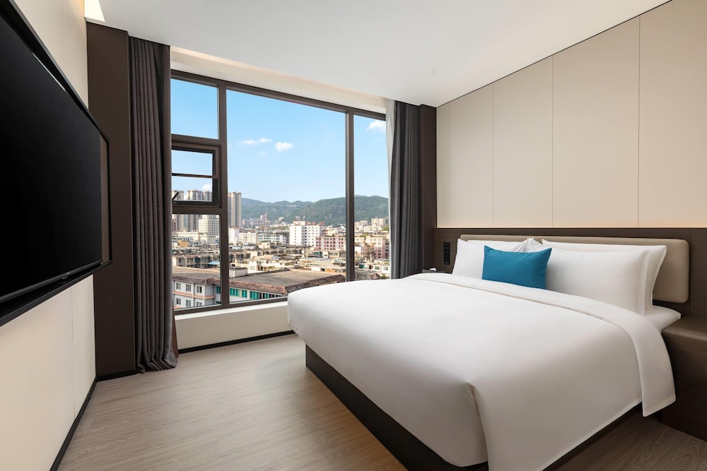 Days Inn by Wyndham Liupanshui Railway Station 18/32