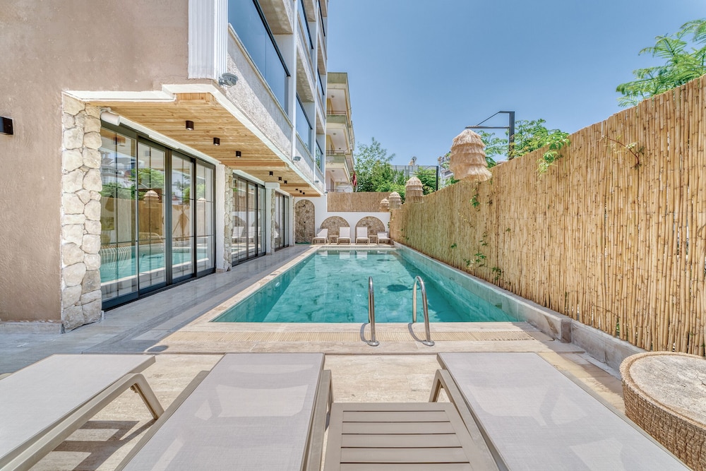 Hildegard Hotel 33/50