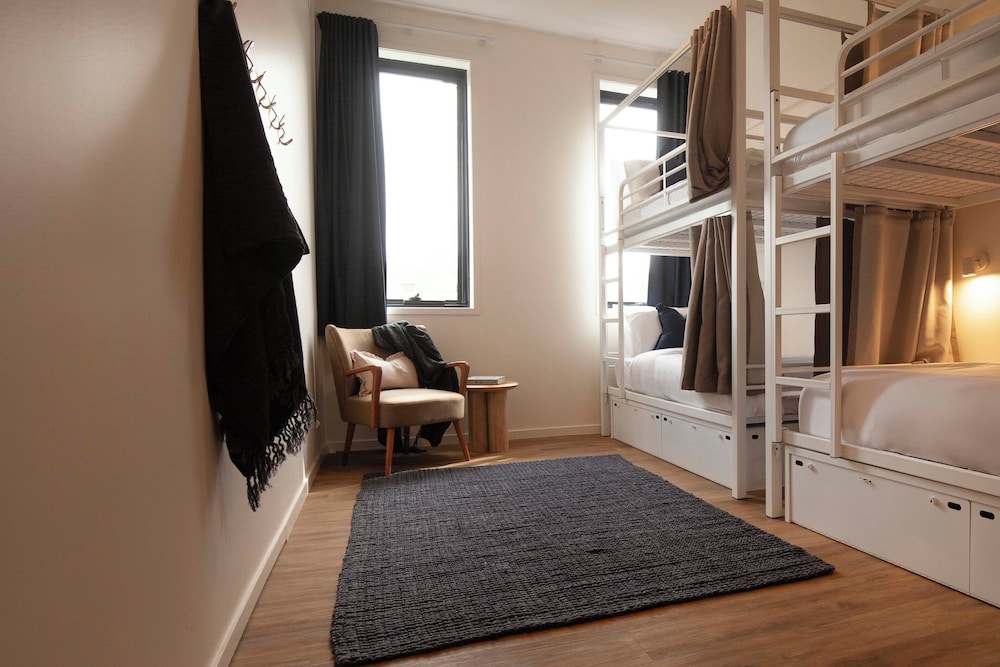 House, 4 Bunk Beds, Bunk Bed