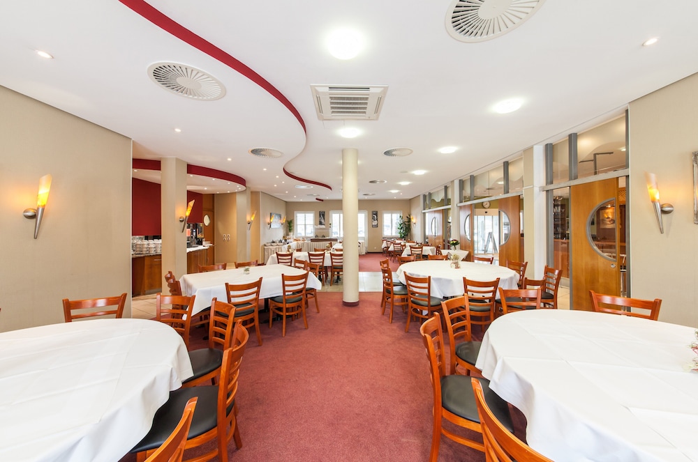 Hotel Am Seegraben Cottbus 57/77