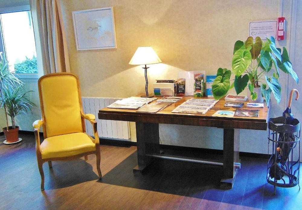 Sure Hotel by Best Western Caen Memorial 43/44