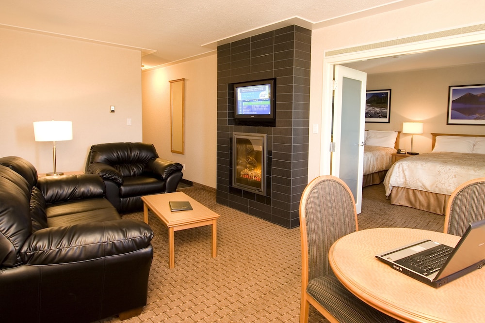 Woodlands Inn Suites 25/34