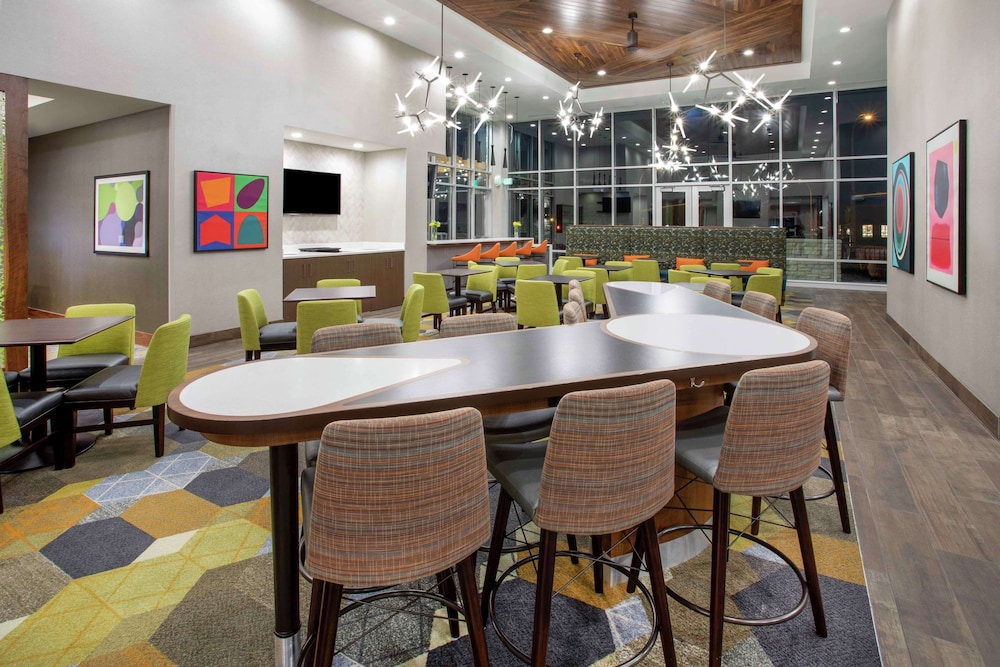 Homewood Suites by Hilton Edina Minneapolis 43/57