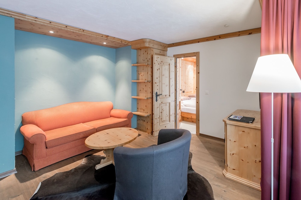 Hotel Cervus 24/34
