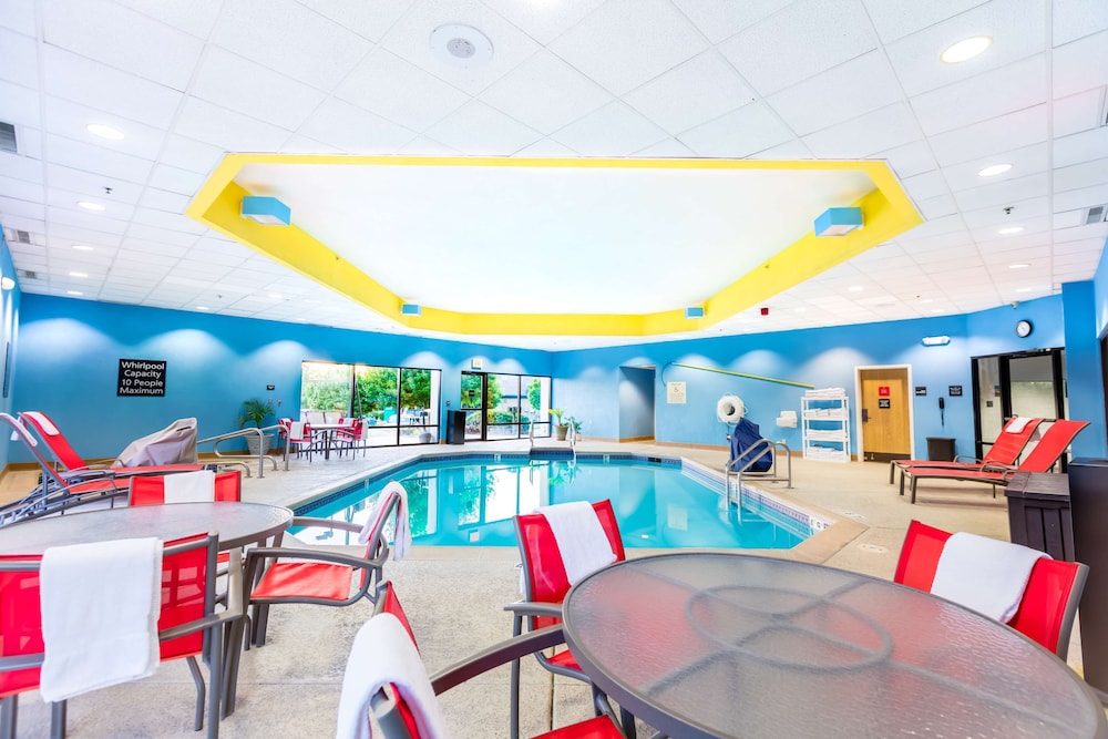 Hampton Inn St. Charles St. Peters 48/60