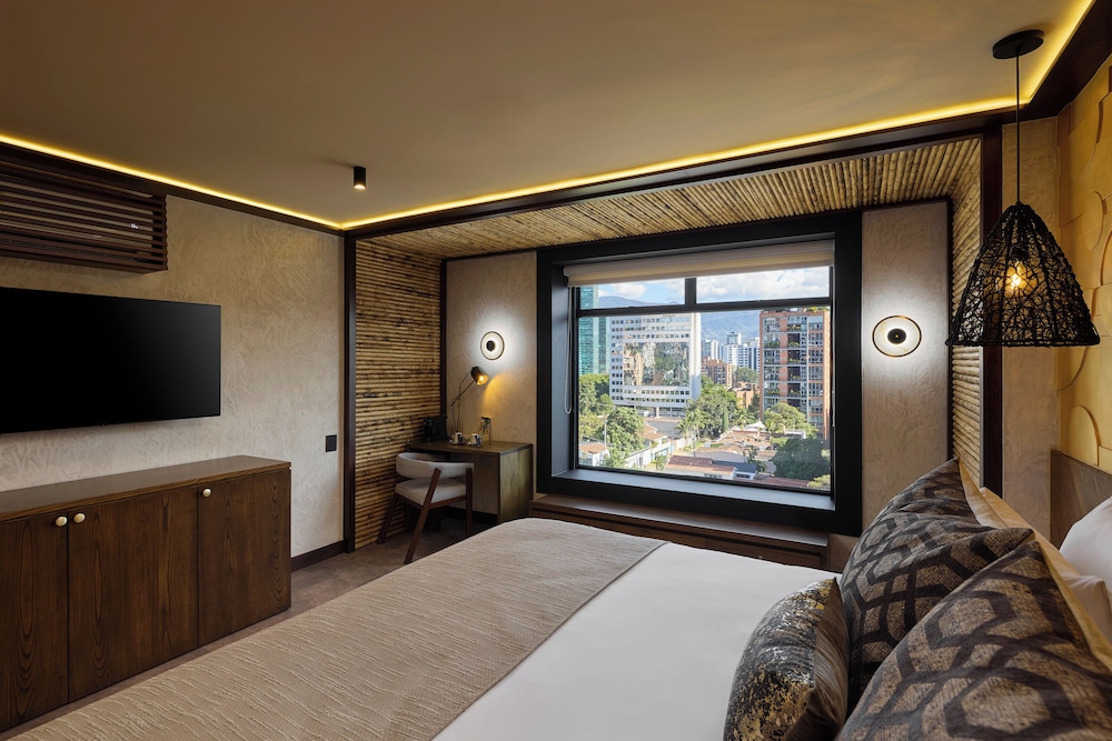 Golden Valley Hotel 31/50