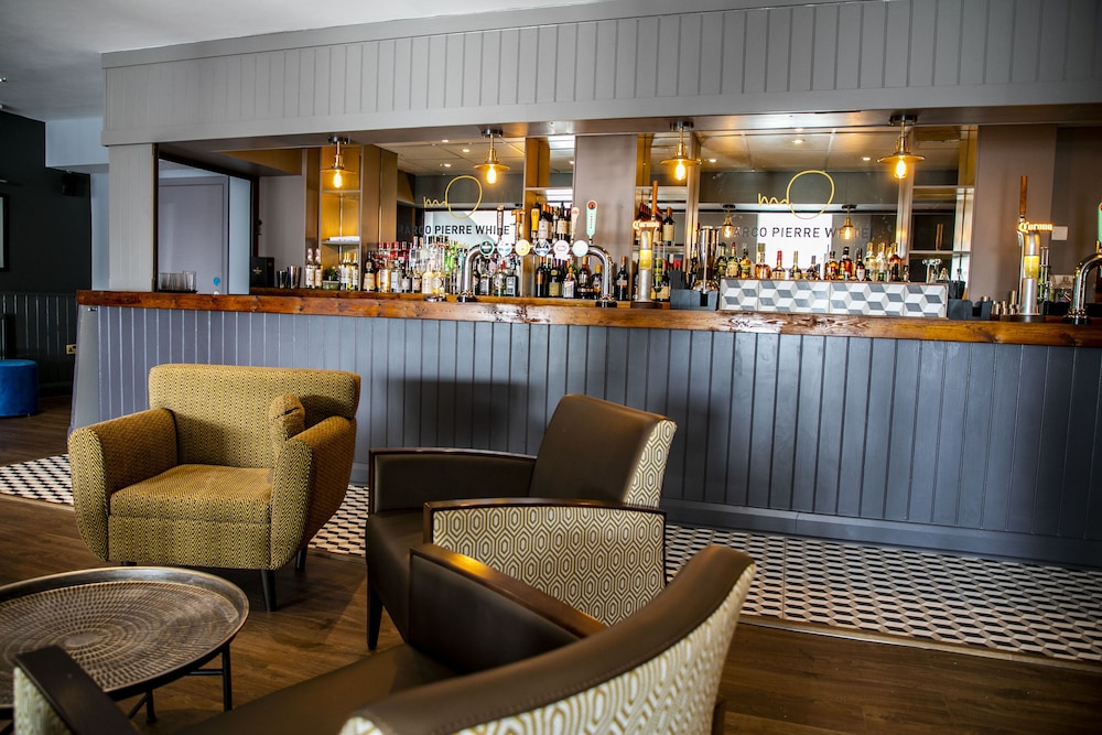 The Stones Hotel 6/69