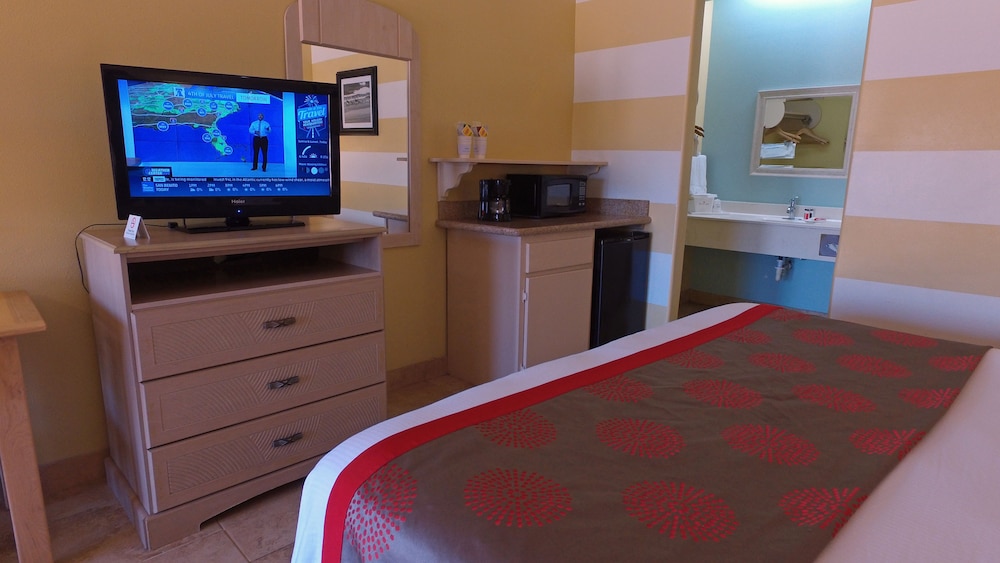 Ramada By Wyndham Suites South Padre Island 16/37