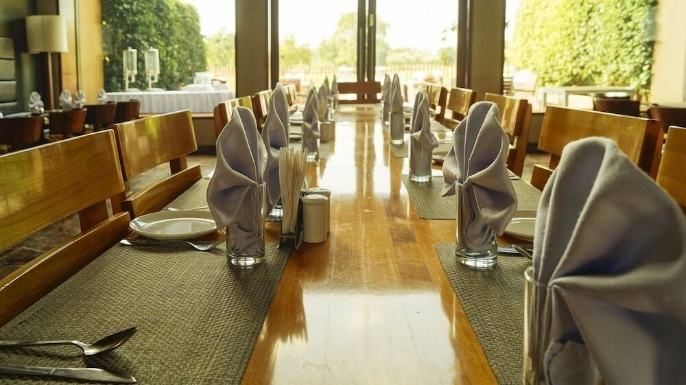 Club Mahindra Kensville Golf Resort 30/55