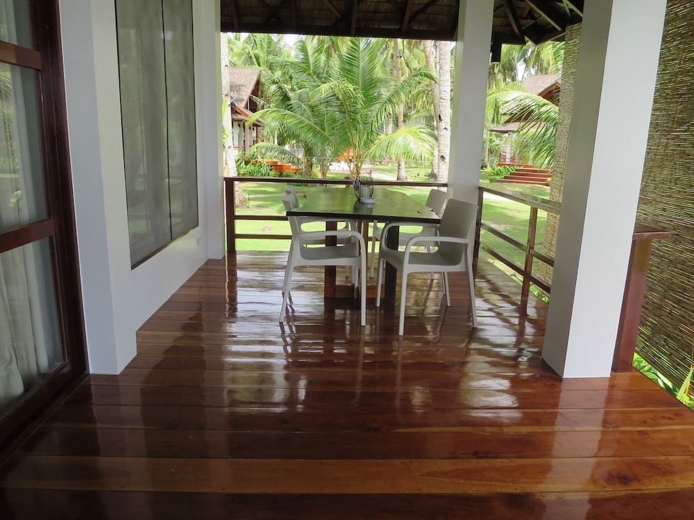 Sandy Feet Siargao 13/36