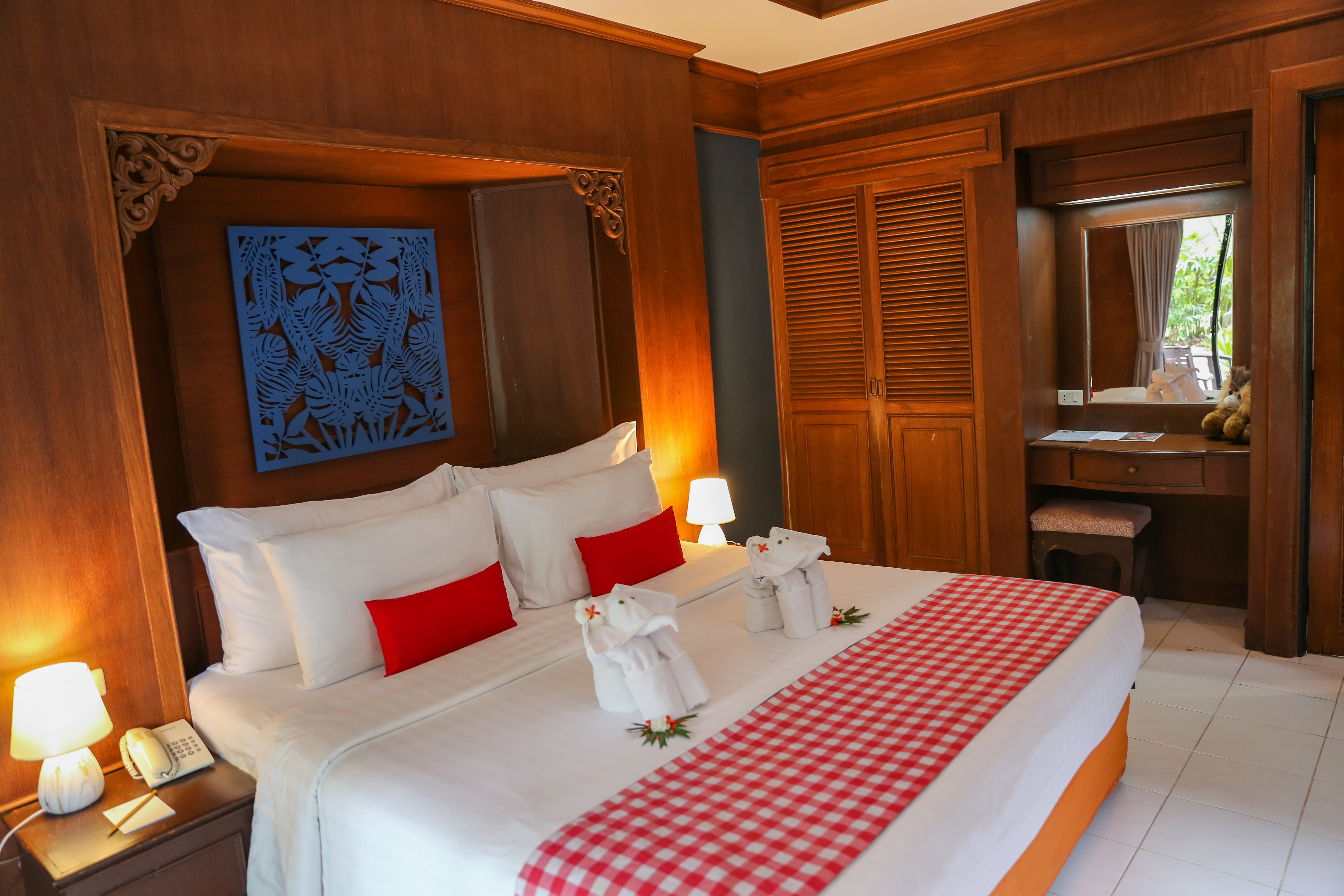 Deluxe, Bungalow, Sunset Wing، Sand Sea Resort Railay Beach 4/6