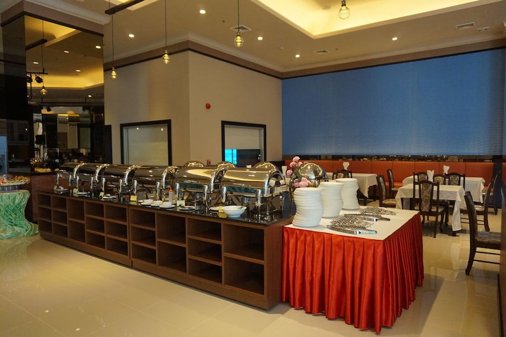 Siam Oriental Hotel 58/69