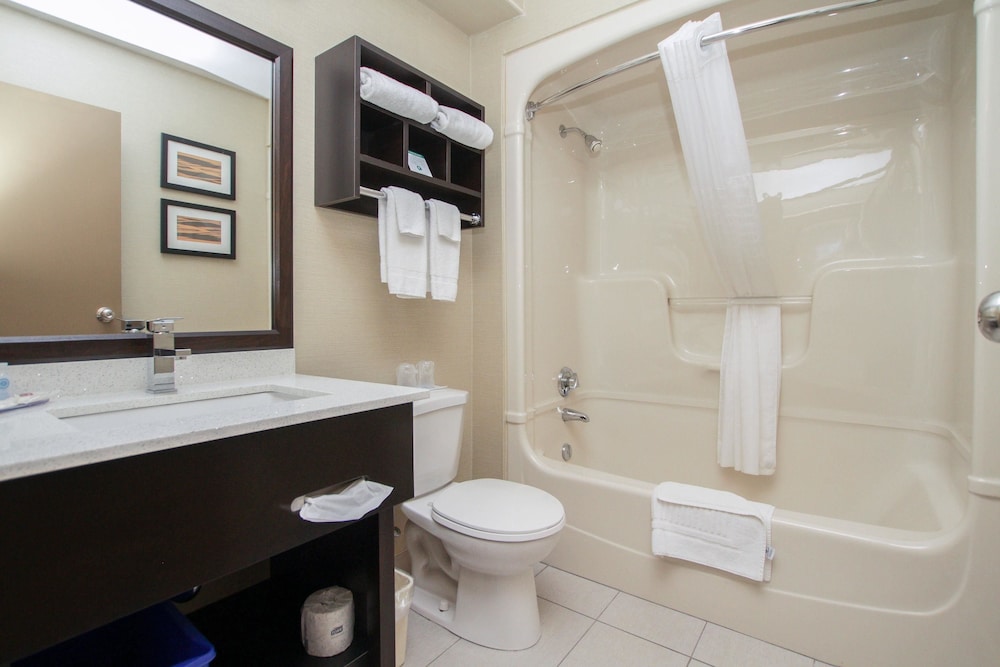 Comfort Inn Cornwall, ON 19/41
