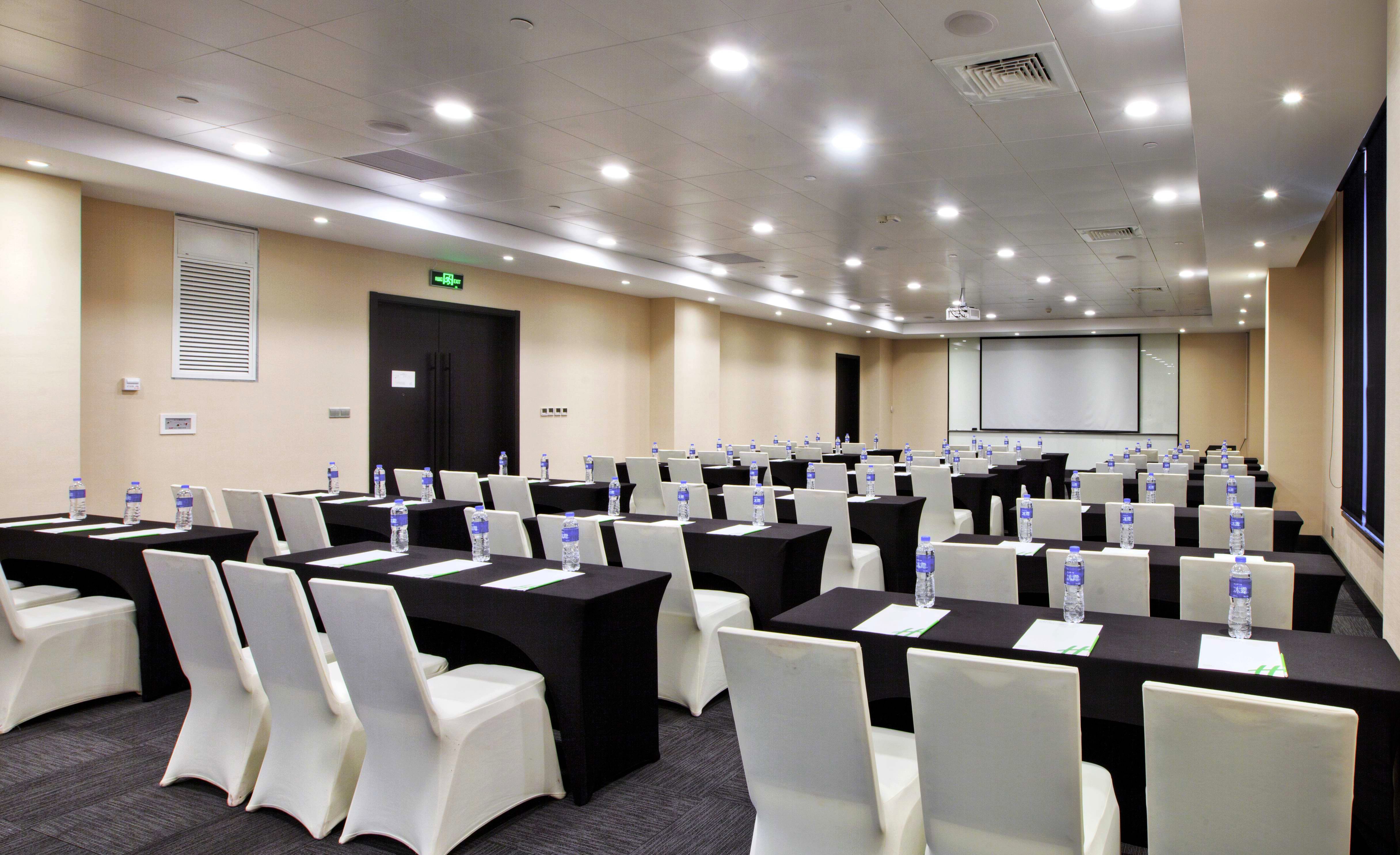 Crowne Plaza Shanghai Jinshan by IHG 40/50