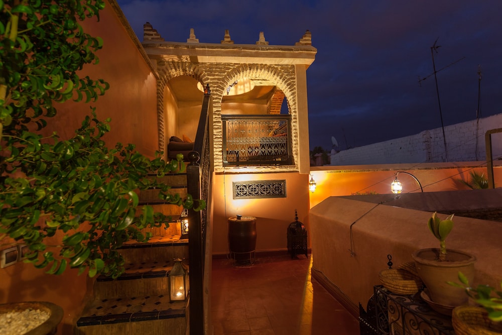 Riad Louaya 5/79