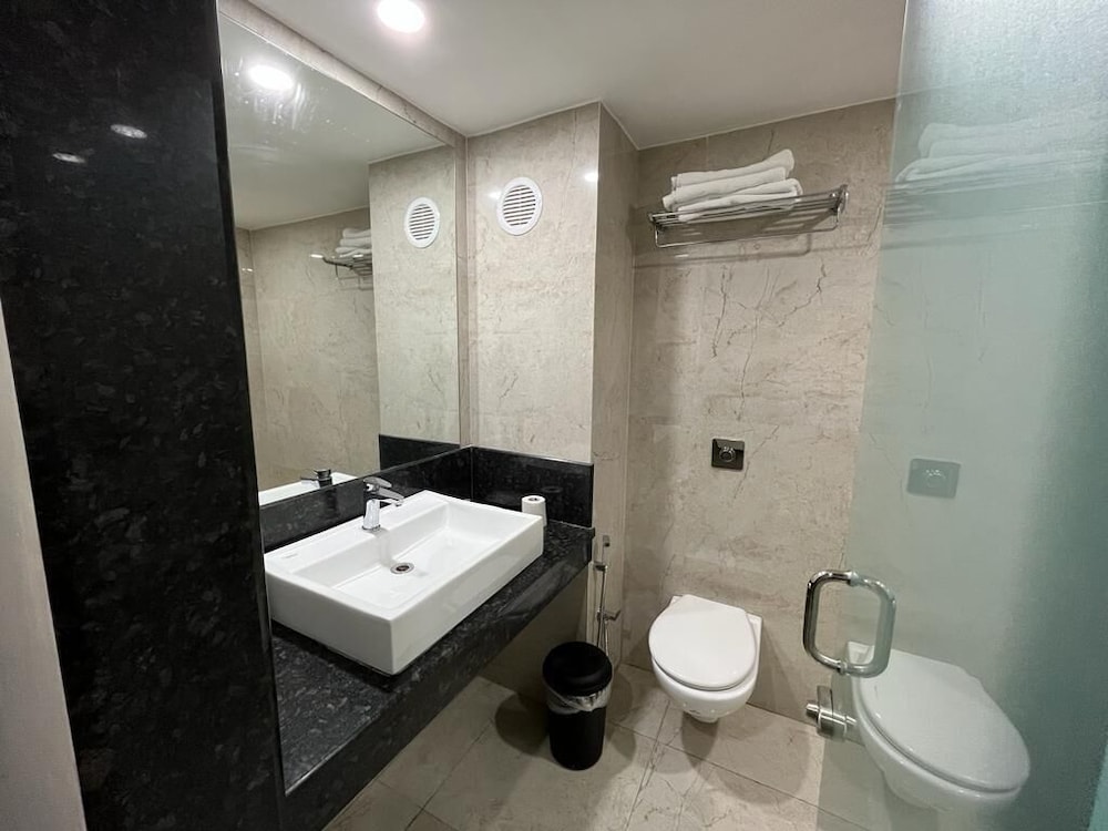 HOTEL RESIDENCY 43/47