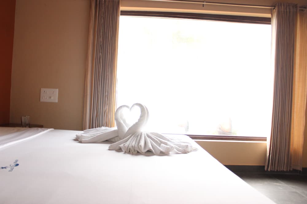Black Beach Resort 10/32