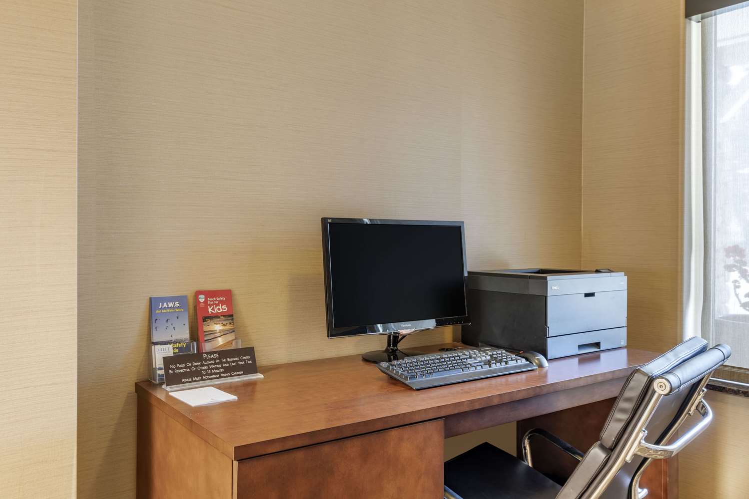 Comfort Inn & Suites Lincoln City 27/35