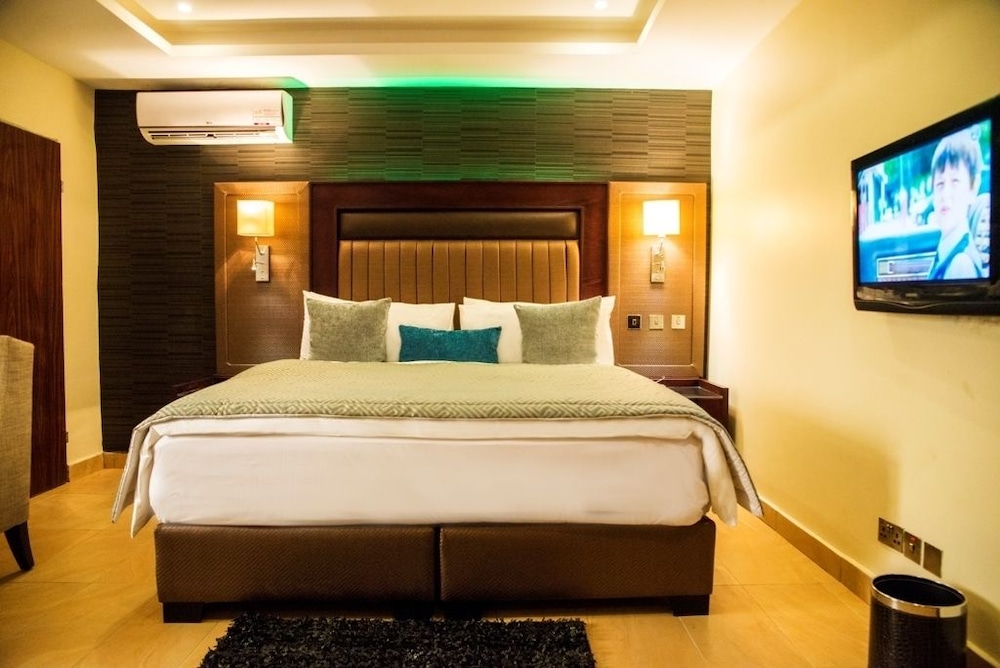 Vynedresa Hotel 9/46