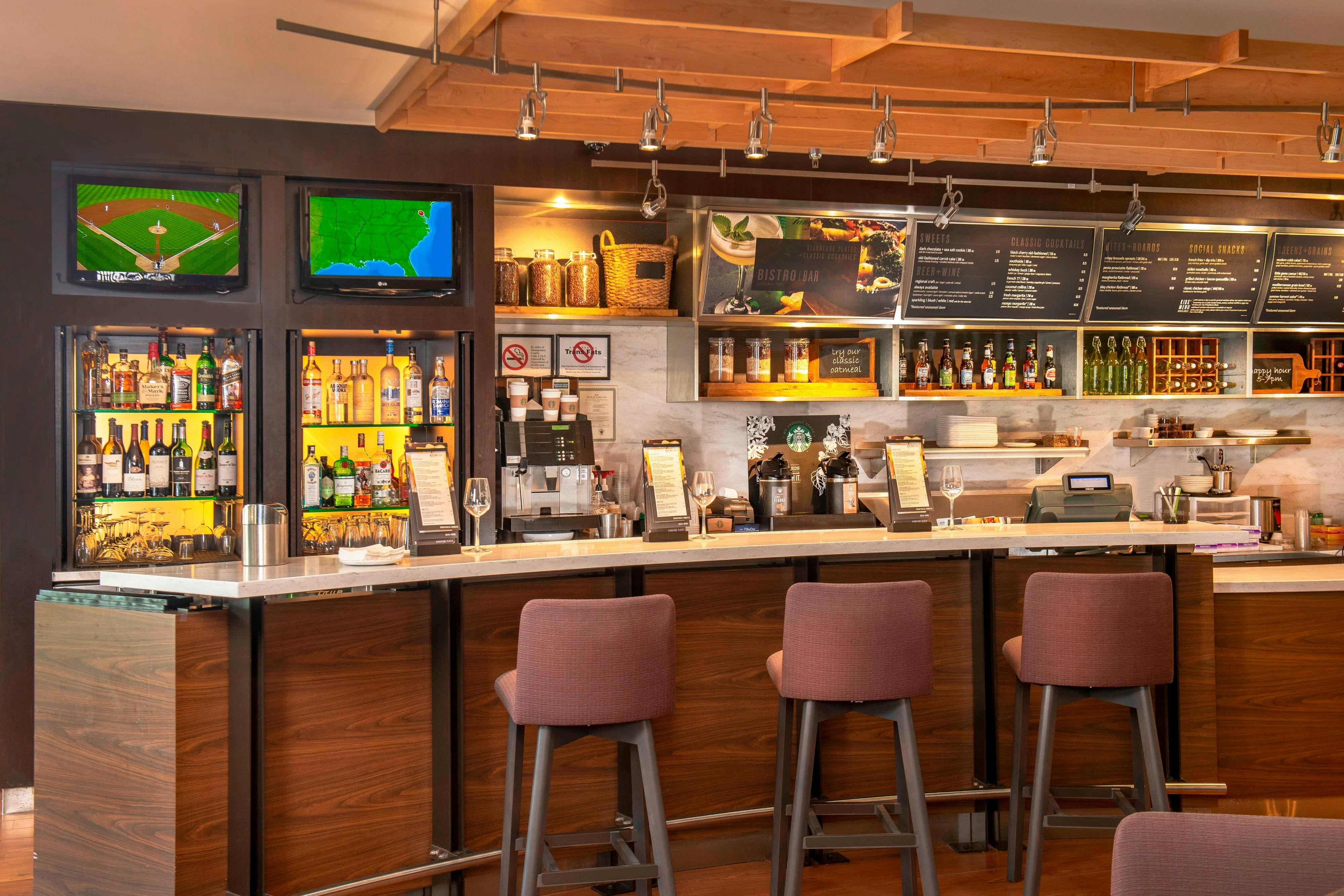 Courtyard By Marriott Rockville 12/25