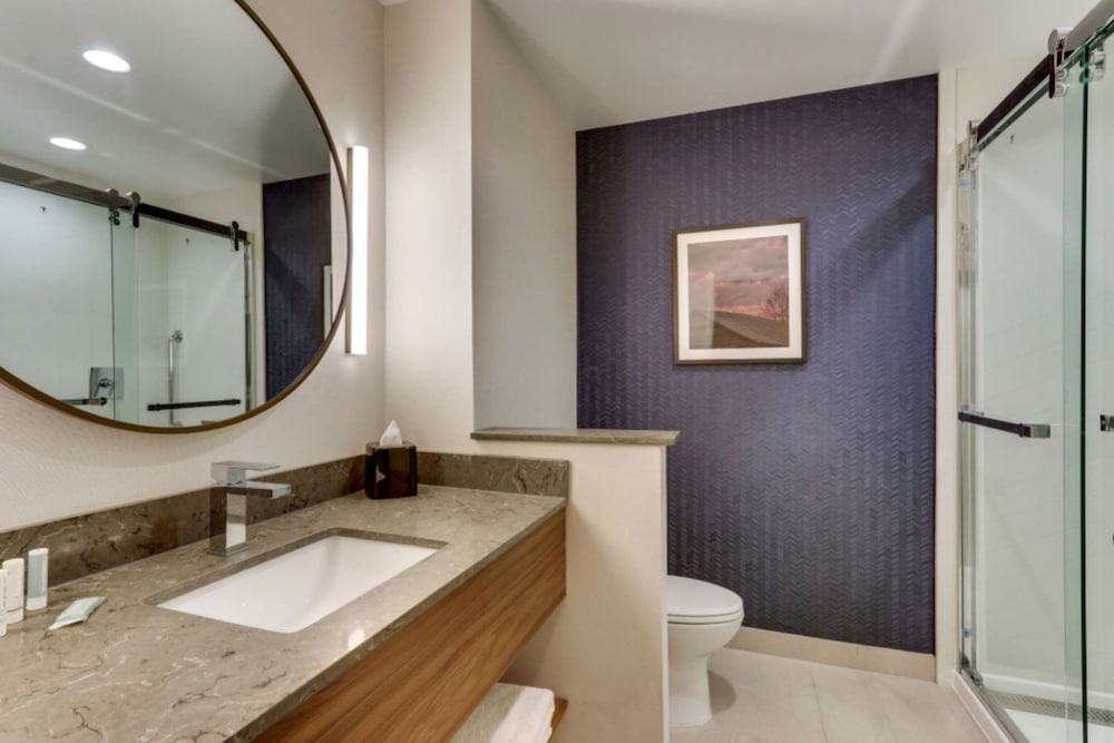 Fairfield Inn & Suites by Marriott Dalton 17/19