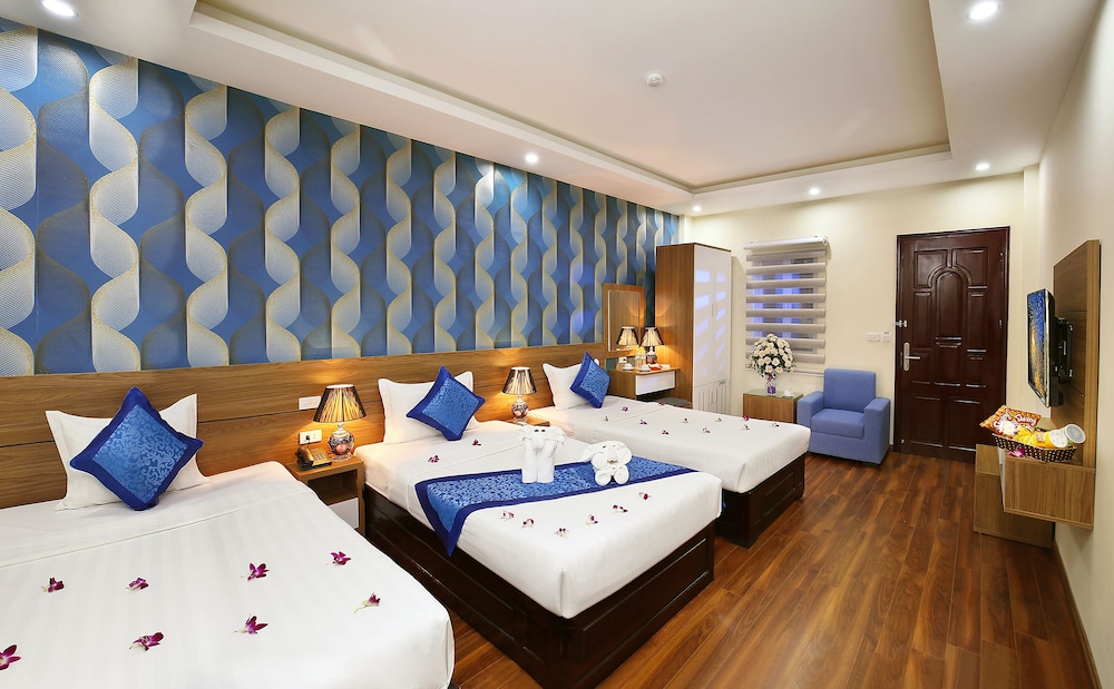 Aquarius Legend Hotel 10/50
