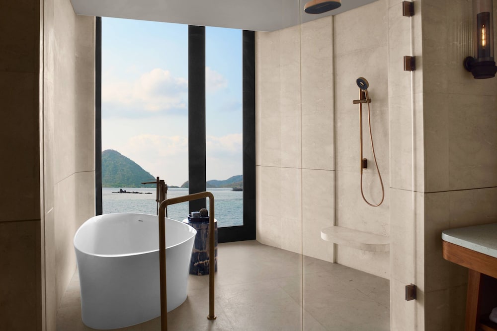 TA’AKTANA a Luxury Collection Resort & Spa, Labuan Bajo 47/50