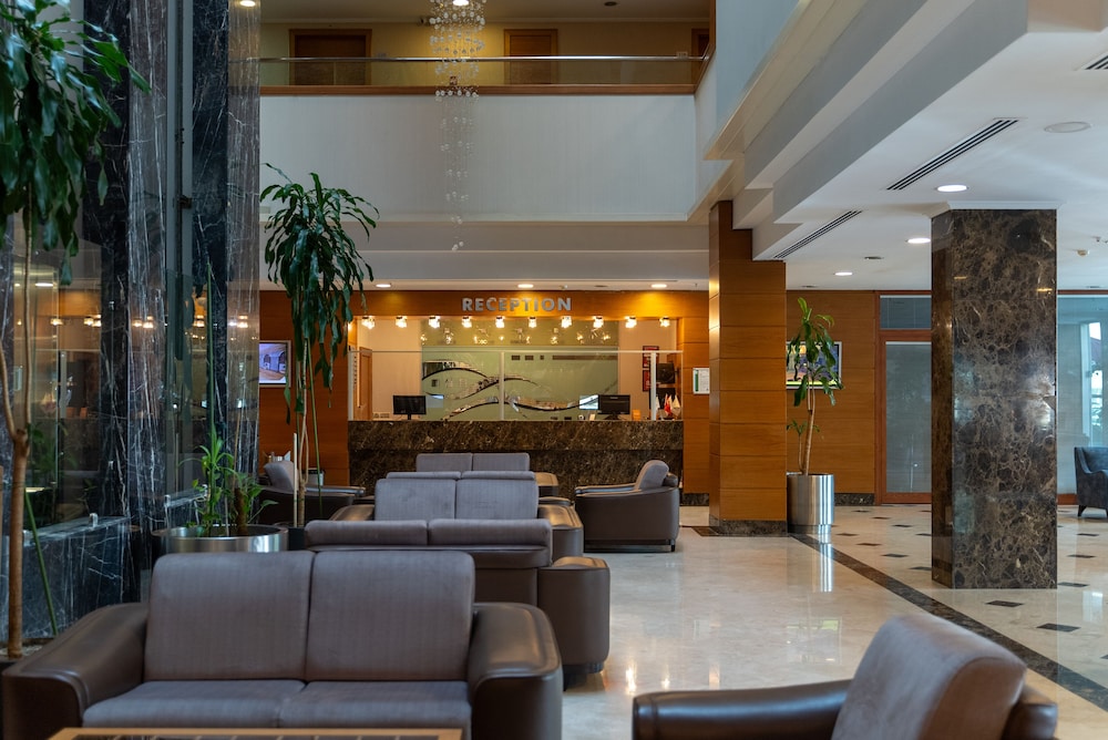 Ankara Plaza Hotel 10/66