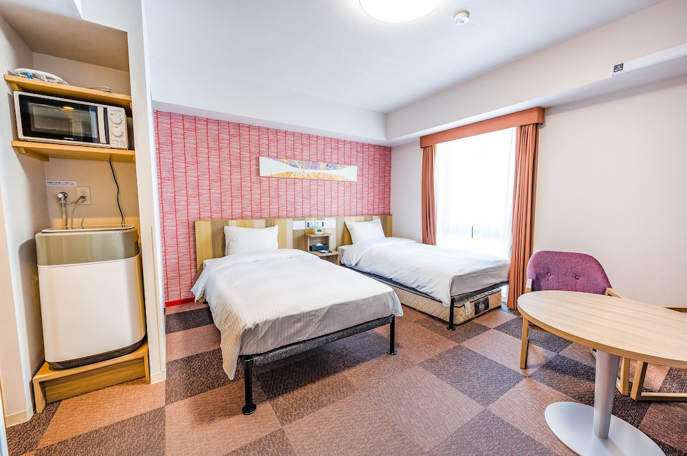 Tabino Hotel lit Matsumoto 9/66
