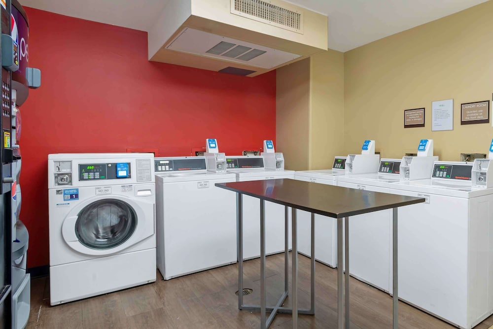 Extended Stay America - Hanover - Parsippany 46/54