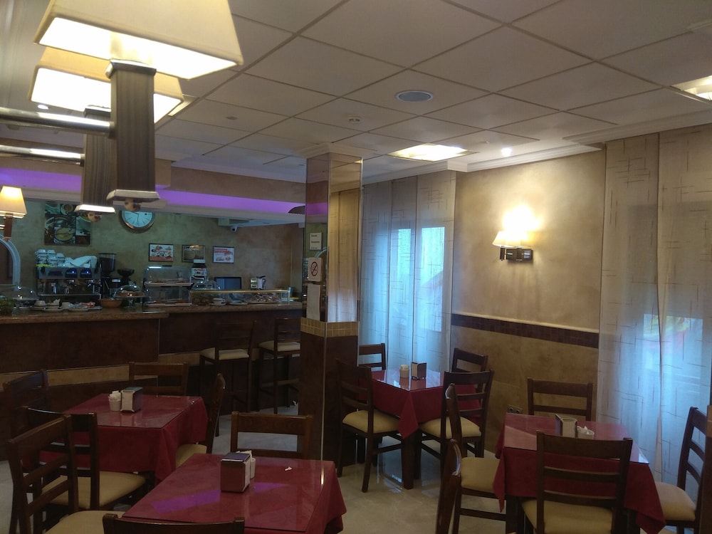 Hostal Toledo 31/50