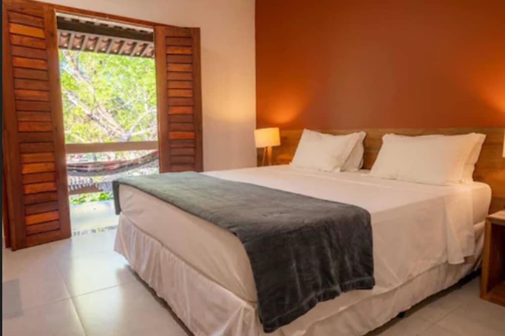 Anga Hotel 6/50