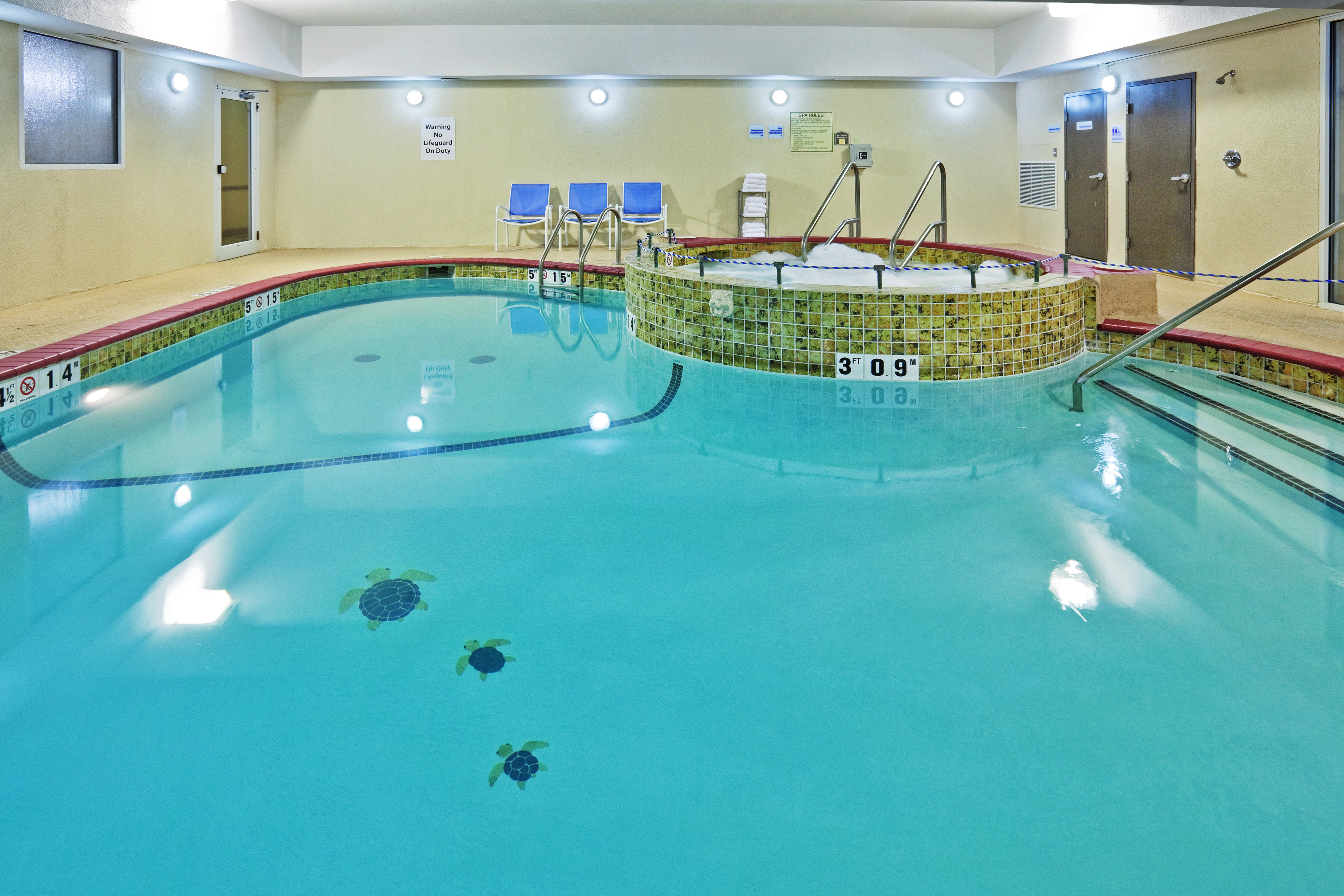 Holiday Inn Express and Suites Woodward Hwy 270 27/46