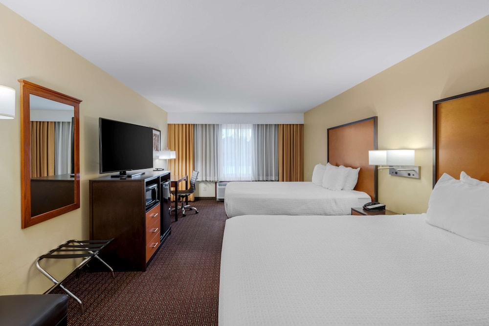 Best Western Cascade Inn & Suites 18/54