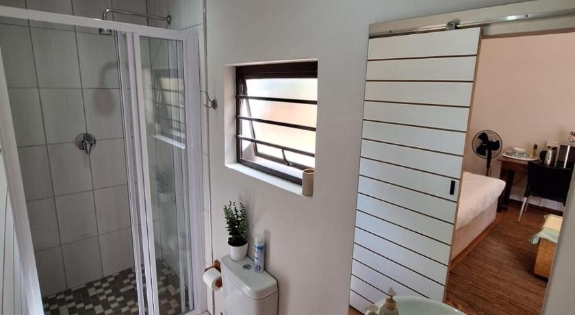 Park Living Guesthouse 50/50