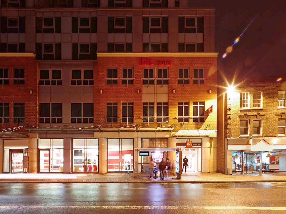 ibis Reading Centre 4/59