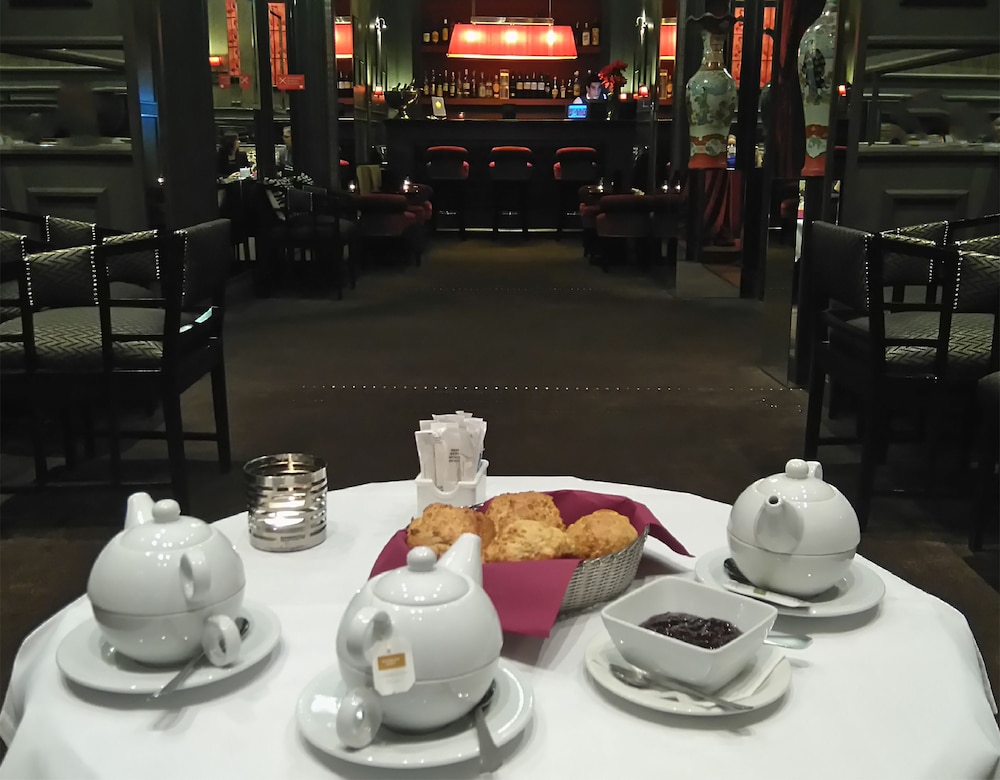 GRANDE HOTEL DO PORTO 31/50