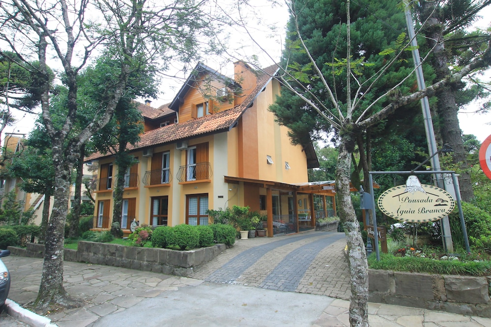 Pousada Aguia Branca 6/48