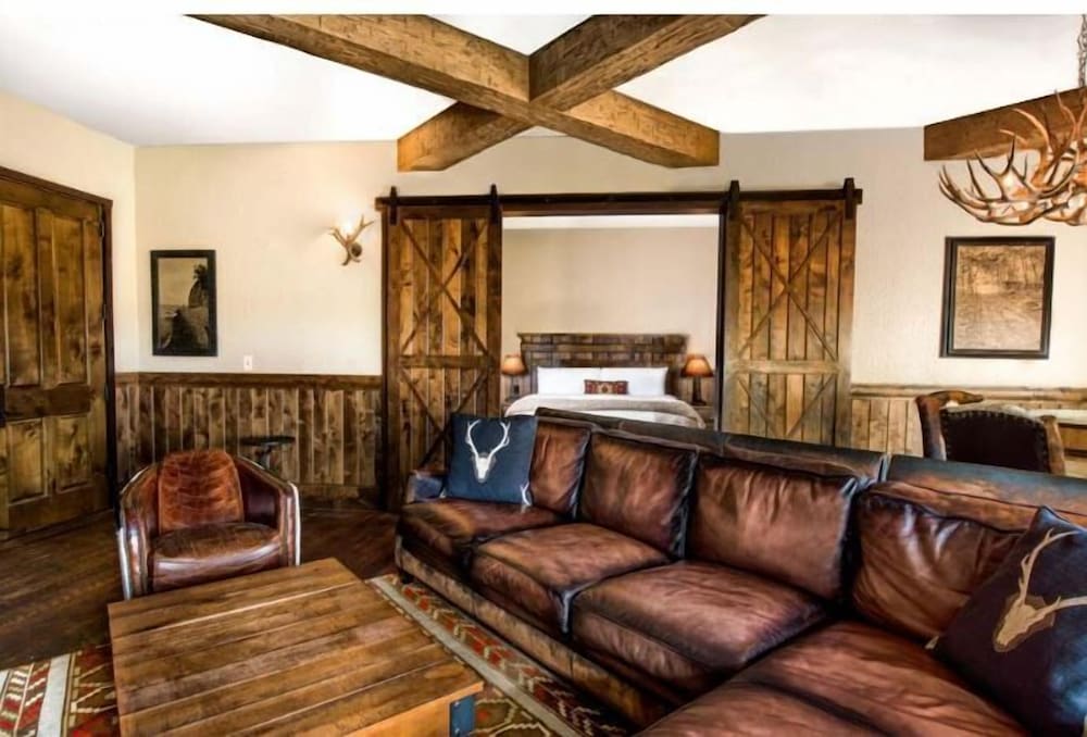 Big Cypress Lodge 27/50