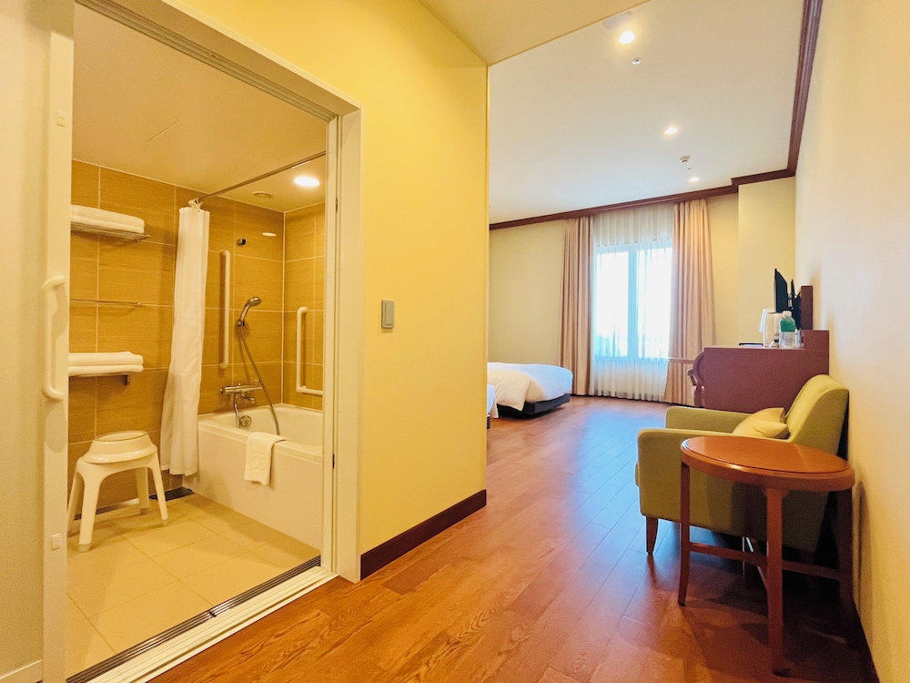 Grand Empire Hotel 28/49