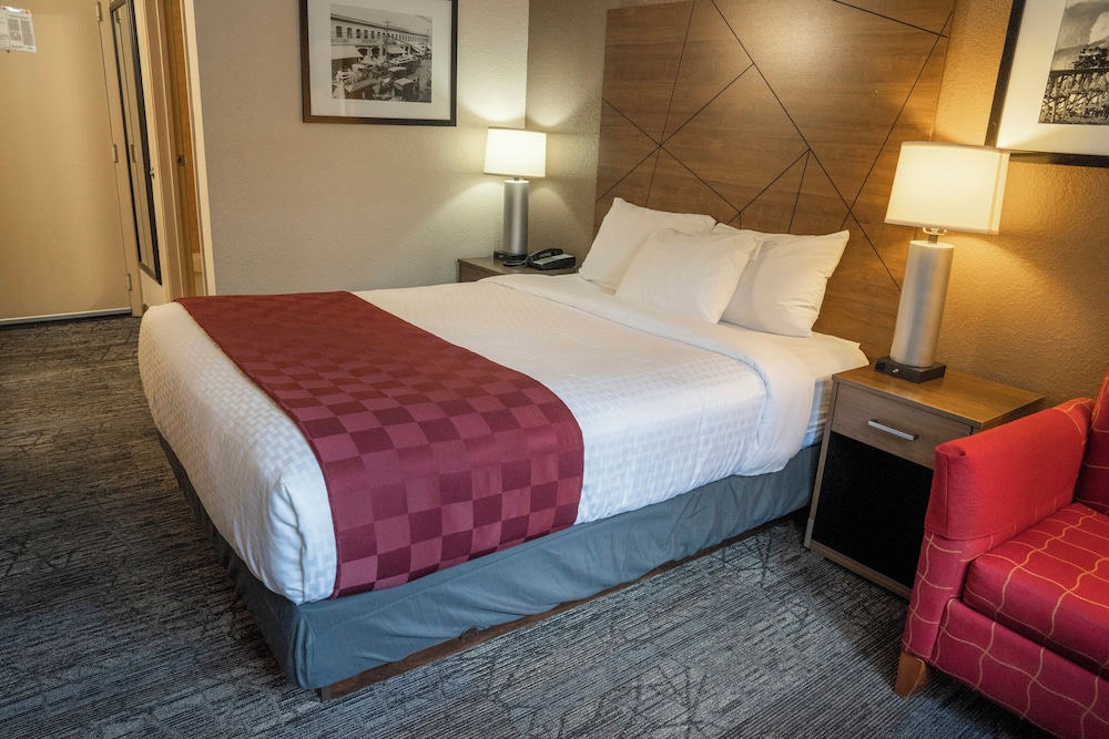 غرفة بسرير كوين للمدخنين، Americas Best Value Inn - Lynnwood / Seattle 2/7