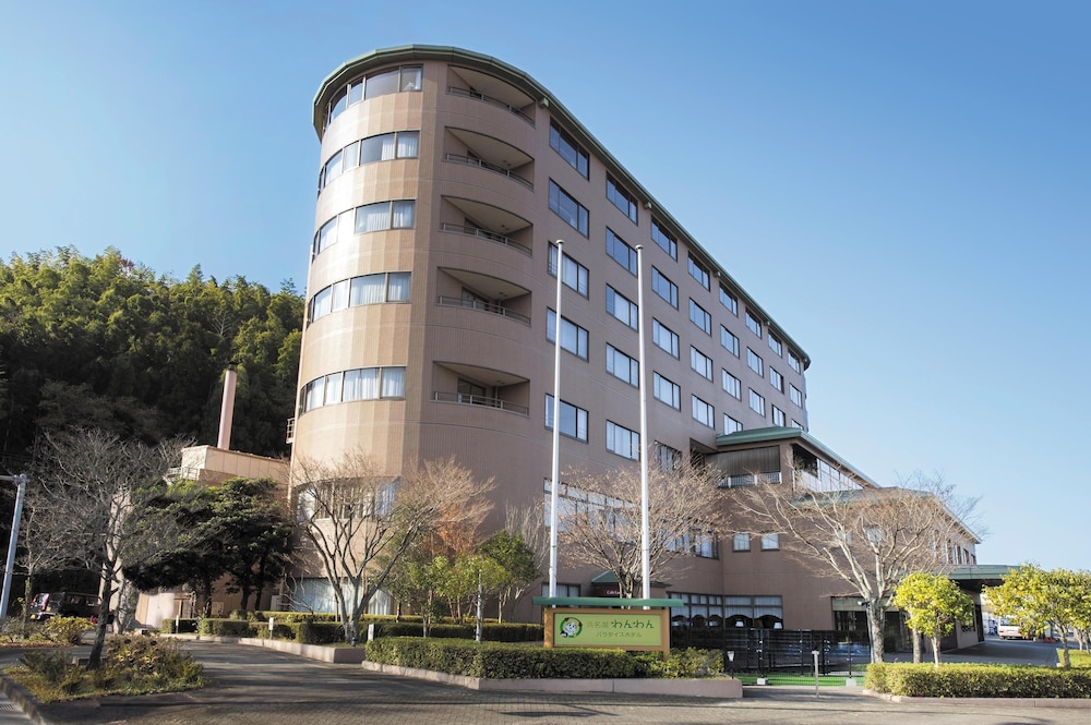 Hamanako Wanwan Paradise Hotel (Ex HAMANAKO GRAND HOTEL SAZANAMIKAN) 61/67