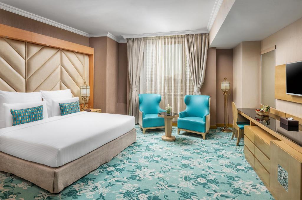 شركة واجهة طيبة الفندقية(Taiba Front Hotel Ex Elaf Al Majeedi) 13/50